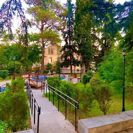 Apartament C'Est La Vie Mtsʼkhetʼa Zewnętrze zdjęcie